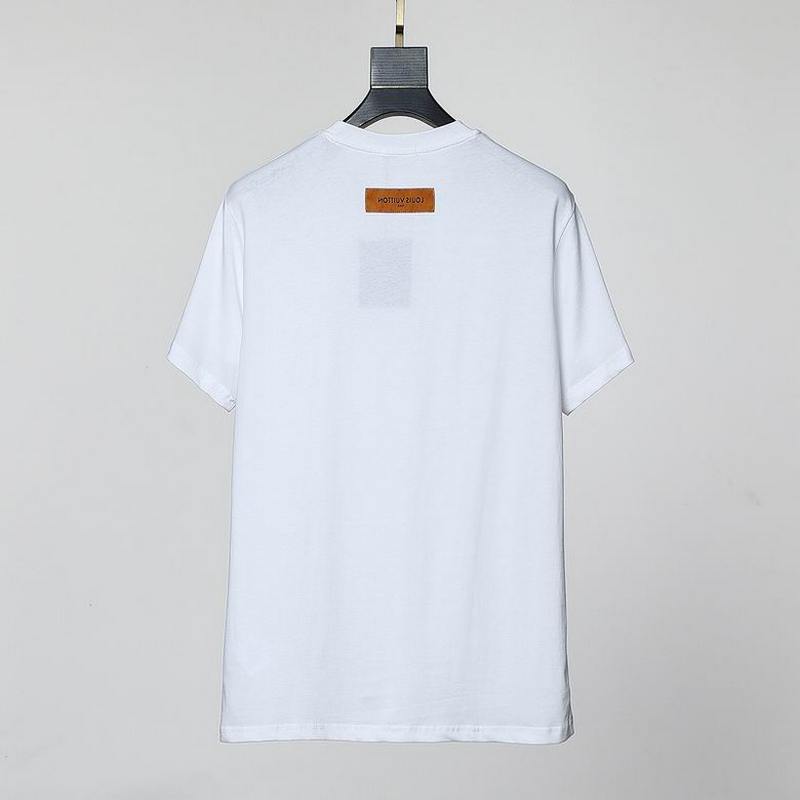 Louis Vuitton Men's T-shirts 654